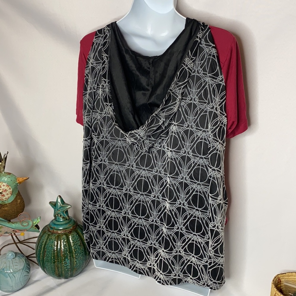 Plus size Harry Potter T-Shirt with removable Cape - Picture 6 of 9